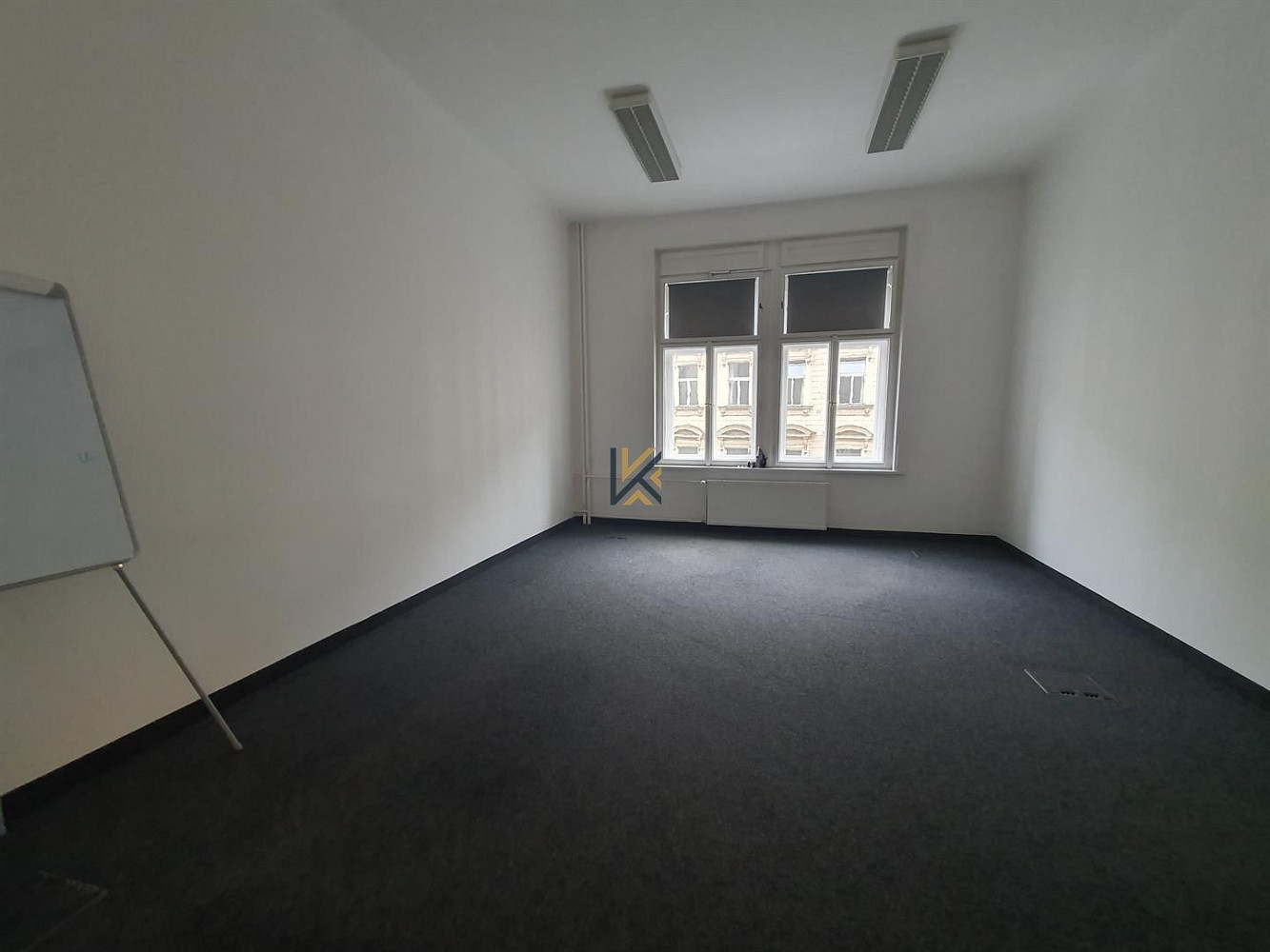 Pronájem kanceláře 131 m² – fotografie 4