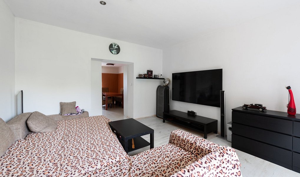 Prodej domu 200 m² s pozemkem 515 m², Nová Ves – náhled fotky 11