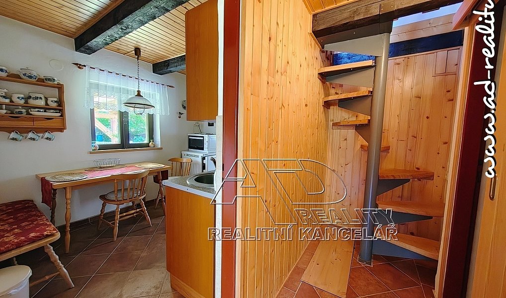 Prodej chaty/chalupy 72 m² s pozemkem 58 m², Frymburk – náhled fotky 12
