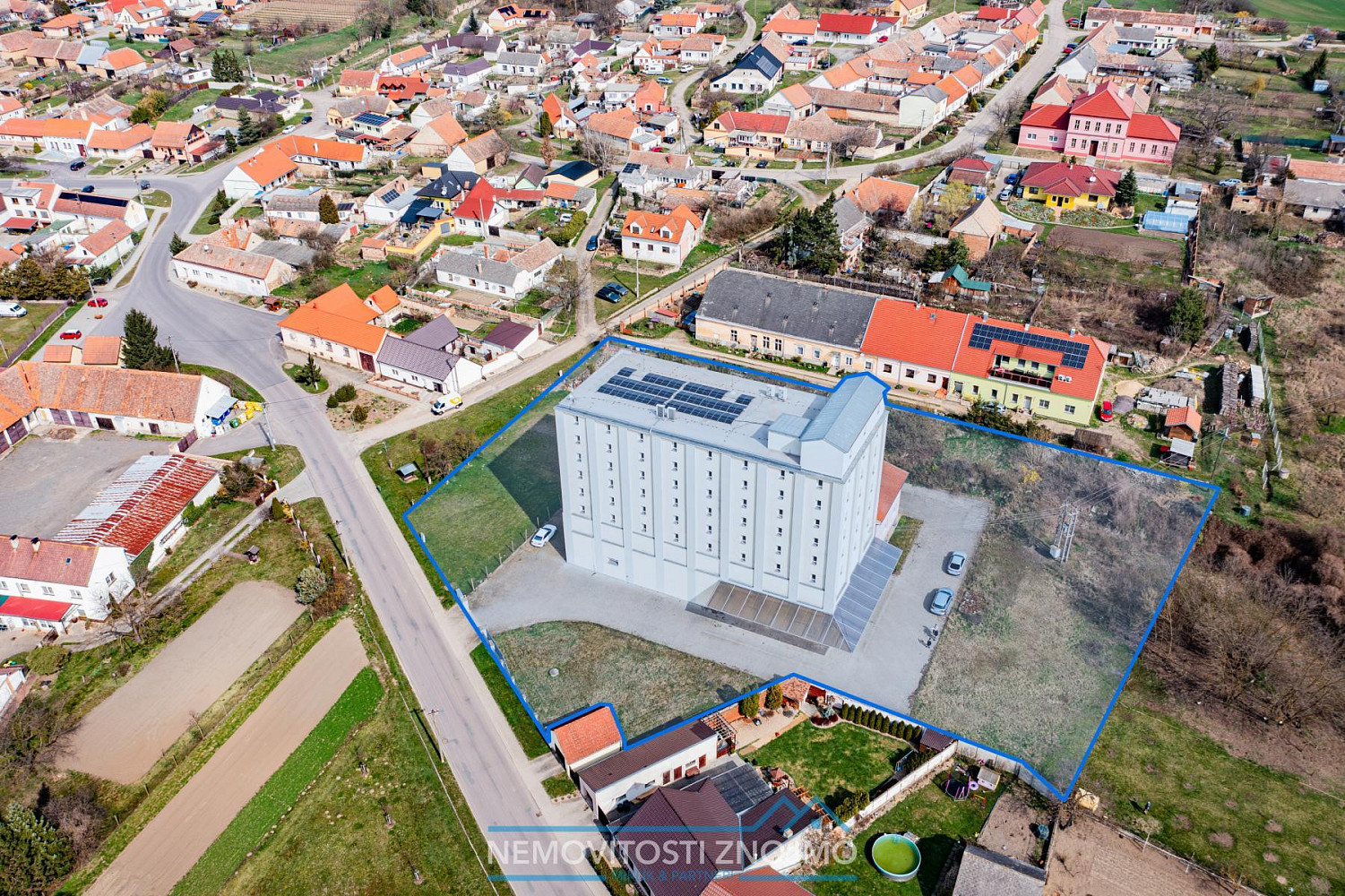 Prodej kanceláře 3 355 m² – fotografie 3