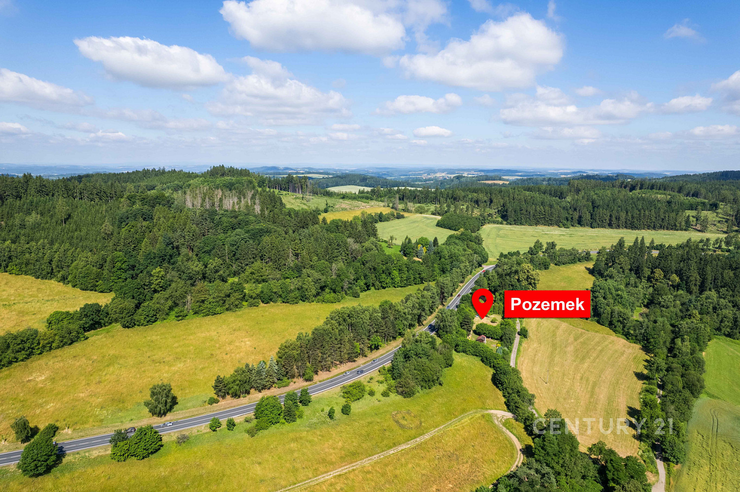 Prodej komerčního pozemku 2 355 m² – fotografie 3