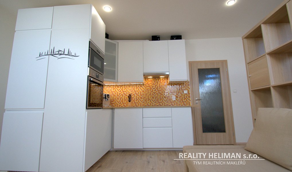 Prodej bytu 1+kk 40 m², Kladno – náhled fotky 5