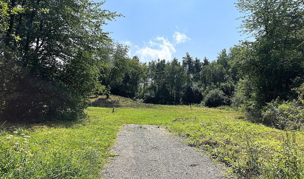 Prodej stavebního pozemku 3 238 m², Mukařov – náhled fotky 9