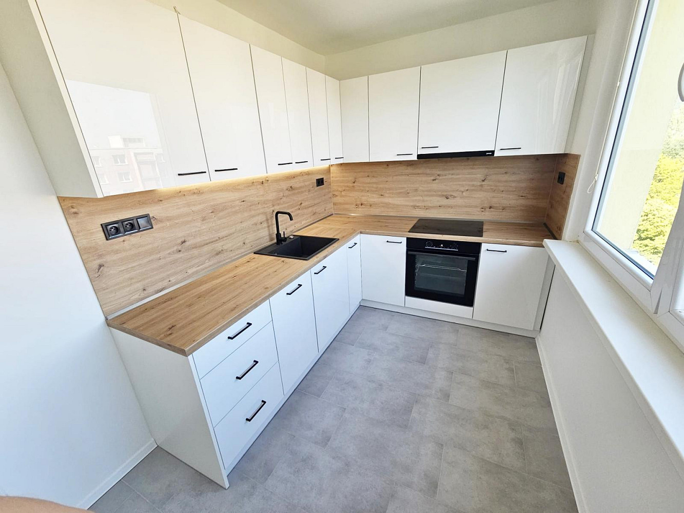 Pronájem bytu 3+1 64 m²