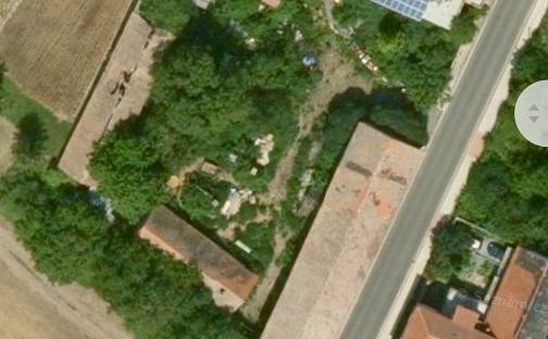 Prodej domu (jiného typu) 200 m² s pozemkem 2 861 m², Děčany, okres Litoměřice