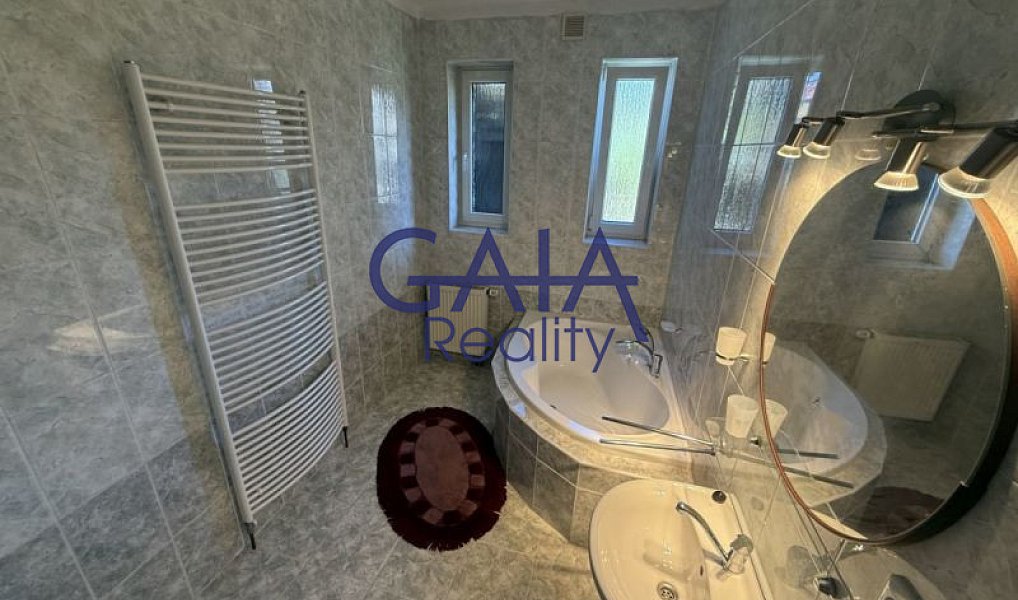 Prodej domu 286 m² s pozemkem 1 051 m², Frýdek-Místek – náhled fotky 10