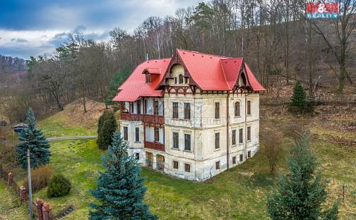 Prodej domu 380 m² s pozemkem 4 964 m², Rumburská, Liběchov, okres Mělník