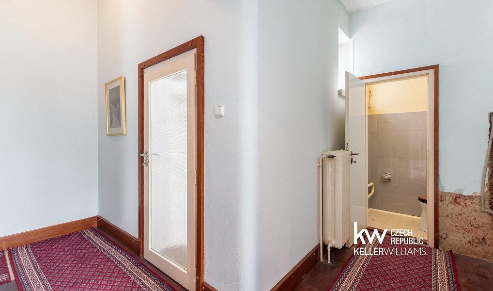 Prodej domu 450 m² s pozemkem 2 523 m², Heřmanův Městec – náhled fotky 33