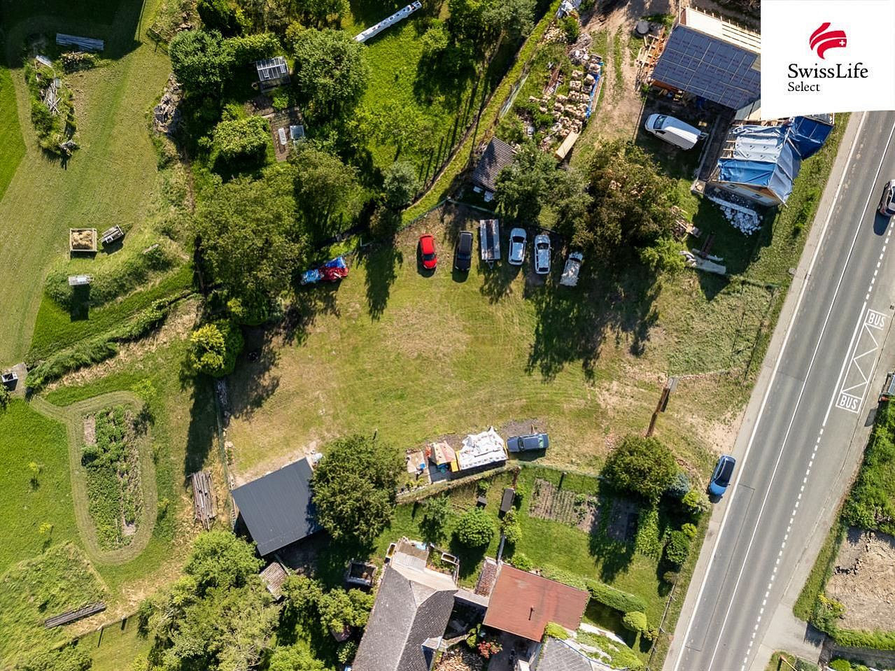 Prodej stavebního pozemku 1 852 m² — photo 2