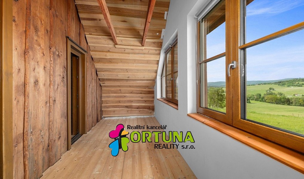 Prodej domu 115 m² s pozemkem 2 247 m², Vacov – náhled fotky 15