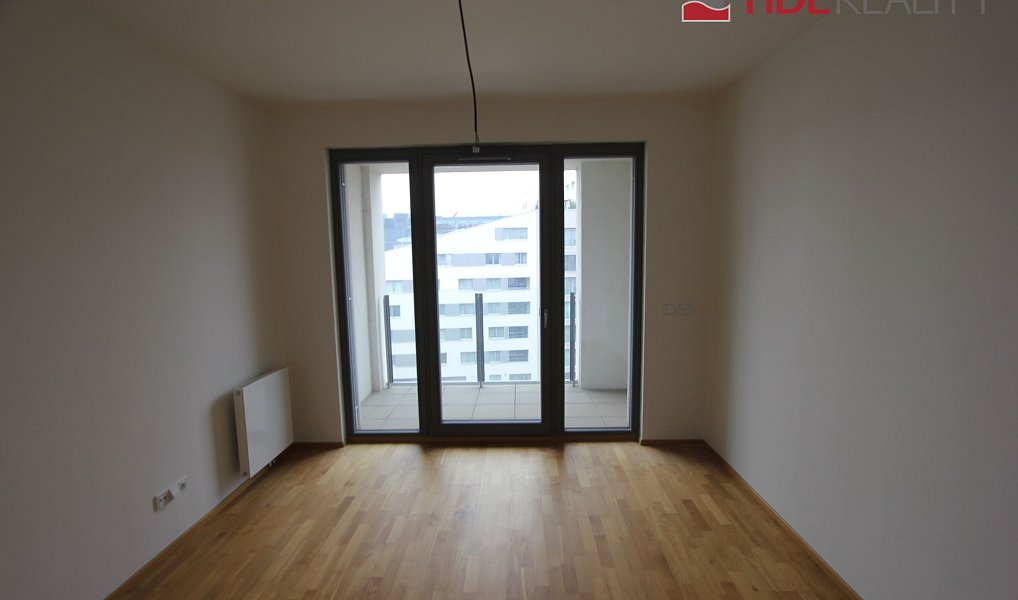 Pronájem bytu 4+kk 95 m², Praha – náhled fotky 8