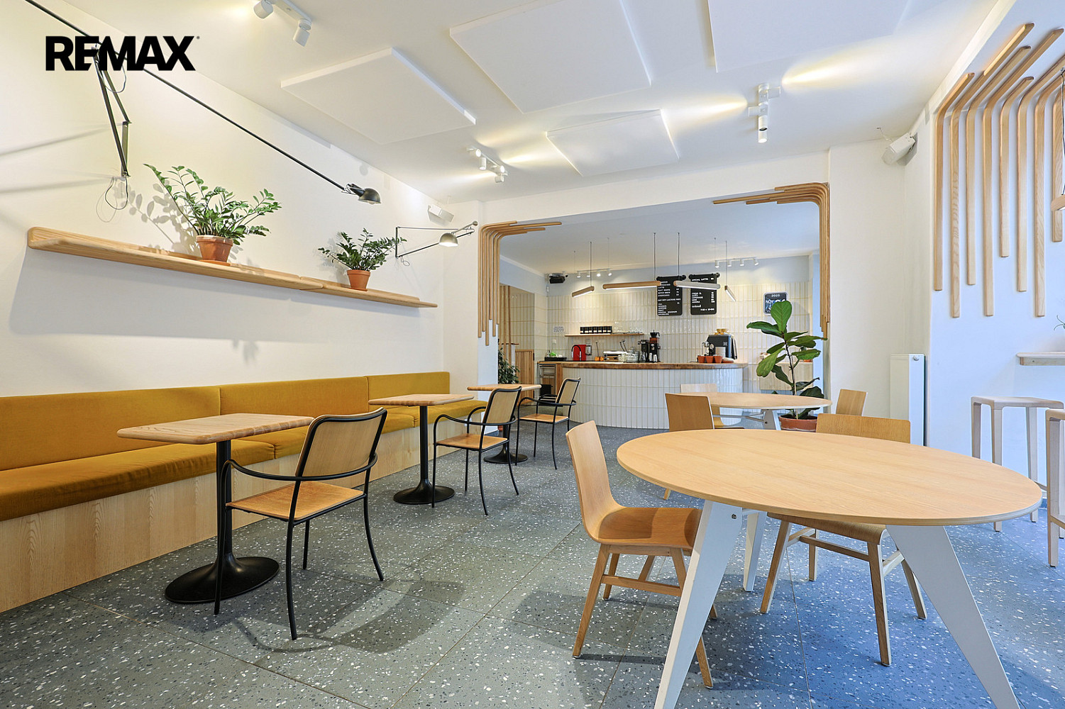 Pronájem obchodních prostor 210 m² — photo 5