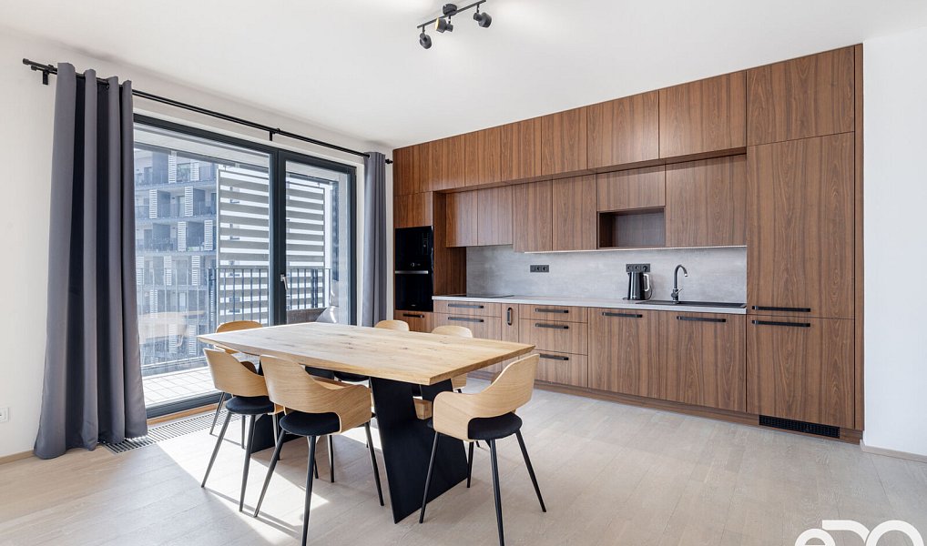 Prodej bytu 3+kk 92 m², Praha – náhled fotky 3