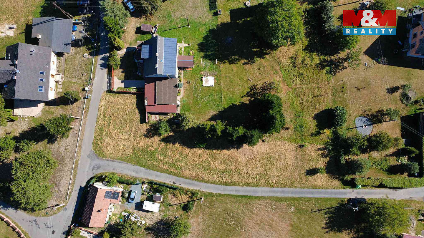 Prodej stavebního pozemku 1 146 m² – další