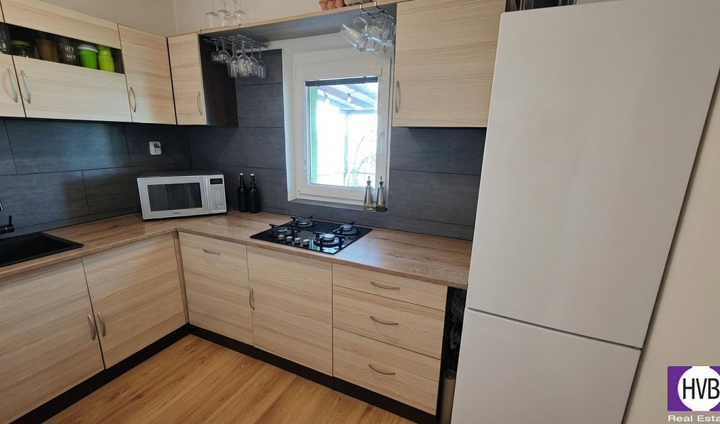 Prodej chaty/chalupy 75 m² s pozemkem 415 m², Hoštka – náhled fotky 10