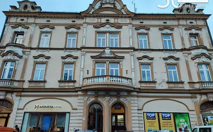 Pronájem kanceláře 17 m², Dolní náměstí, Vsetín