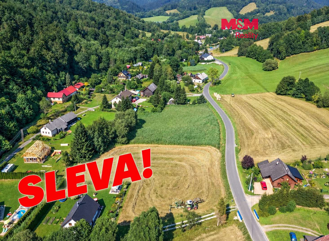 Prodej stavebního pozemku 2 274 m²