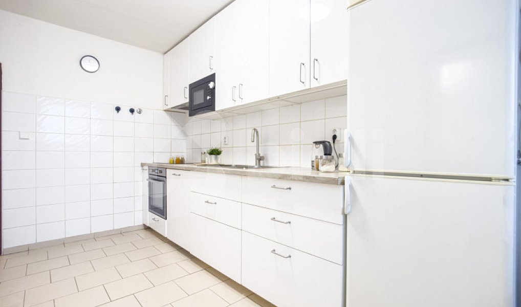 Prodej bytu 3+1 77 m², Praha – náhled fotky 8