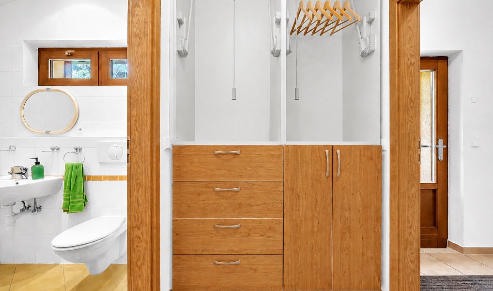 Prodej ubytovacího objektu 159 m², Horní Maršov – náhled fotky 9