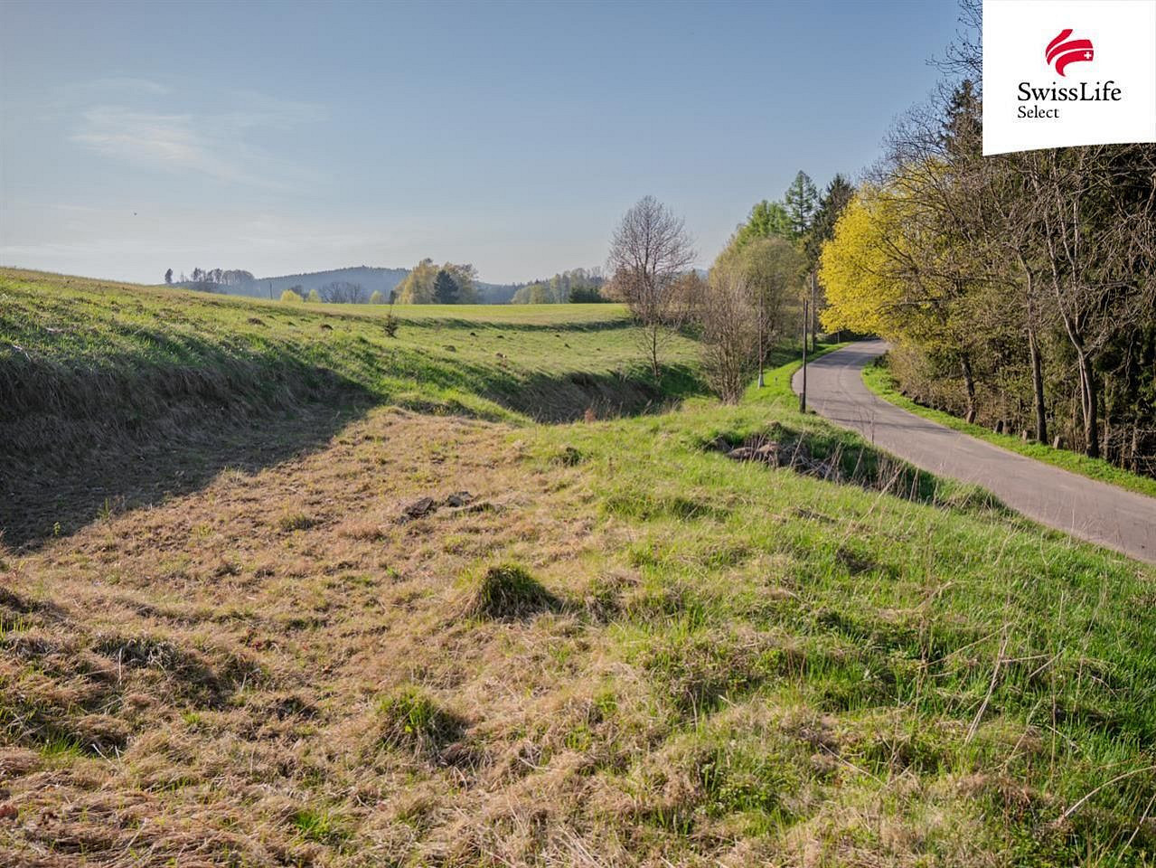 Prodej stavebního pozemku 977 m² – fotografie 4