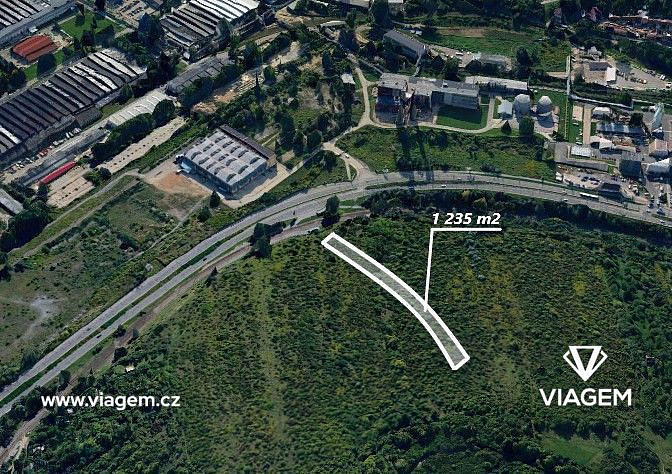 Prodej pole 1 235 m²