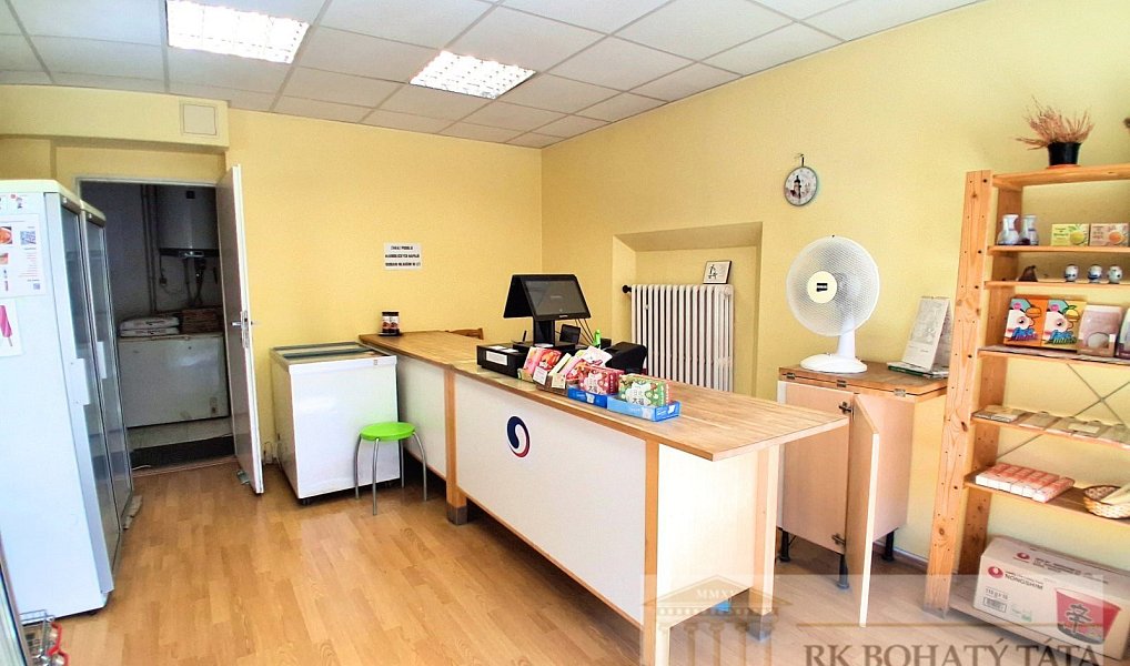 Pronájem obchodních prostor 140 m², Praha – náhled fotky 3