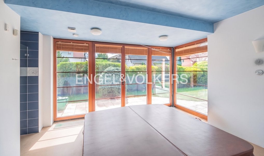 Prodej domu 270 m² s pozemkem 822 m², Praha – náhled fotky 12