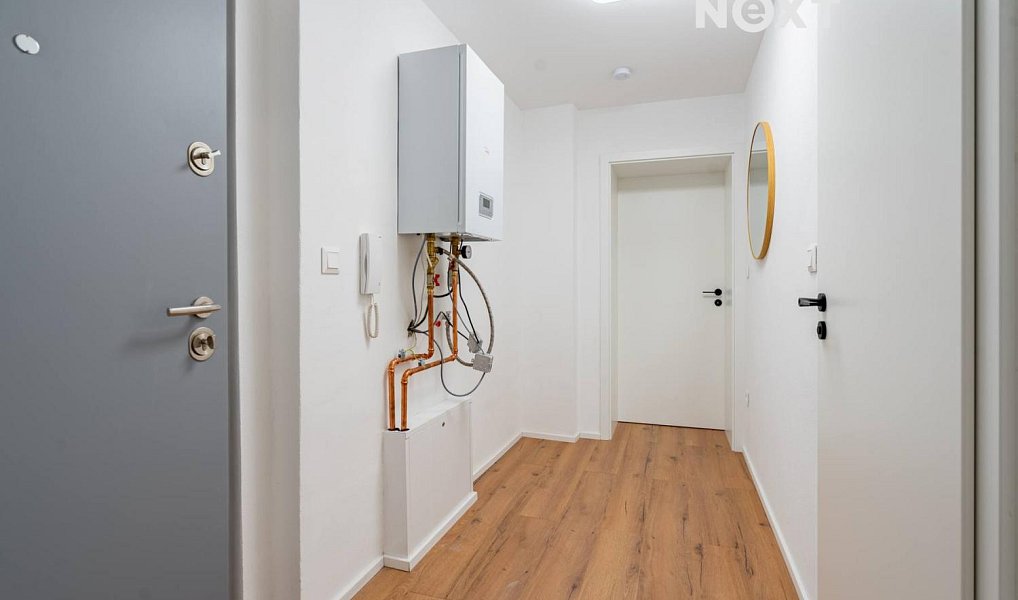 Prodej bytu 2+kk 51 m², Horní Planá – náhled fotky 13