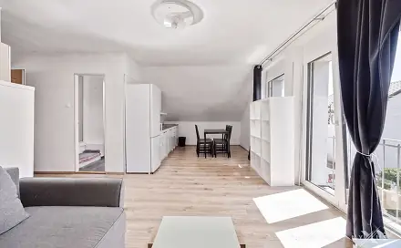 Pronájem bytu 1+kk 35 m², K Habrovci, Strančice, okres Praha-východ