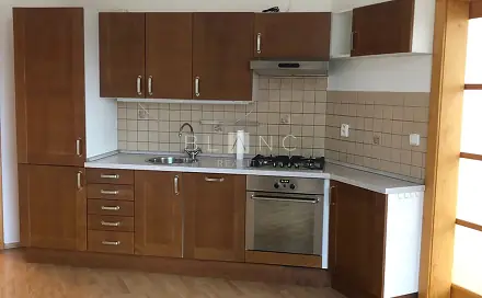Pronájem bytu 2+1 68 m², Praha 5