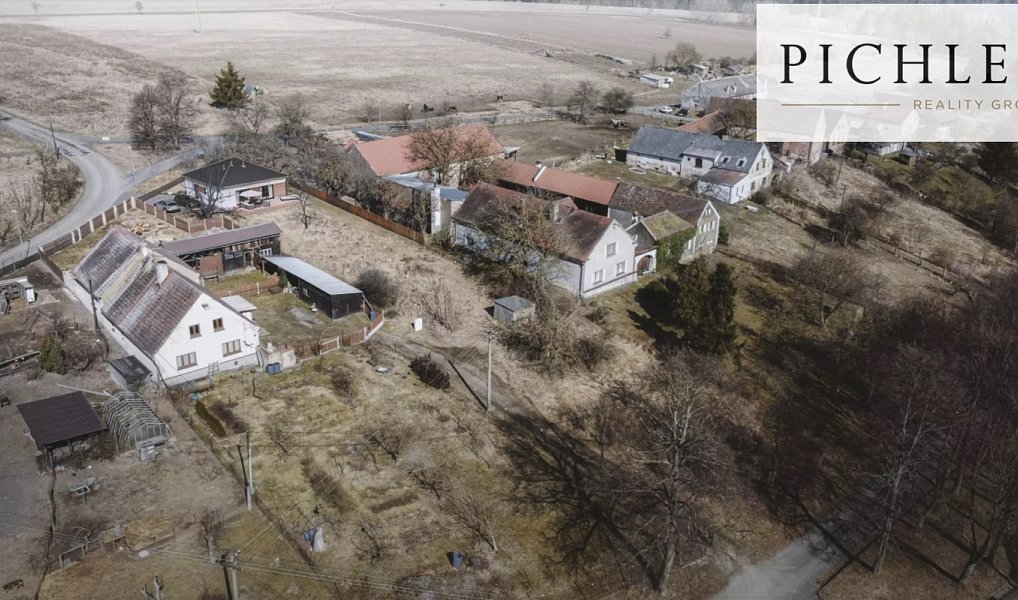 Prodej stavebního pozemku 983 m², Planá – náhled fotky 2