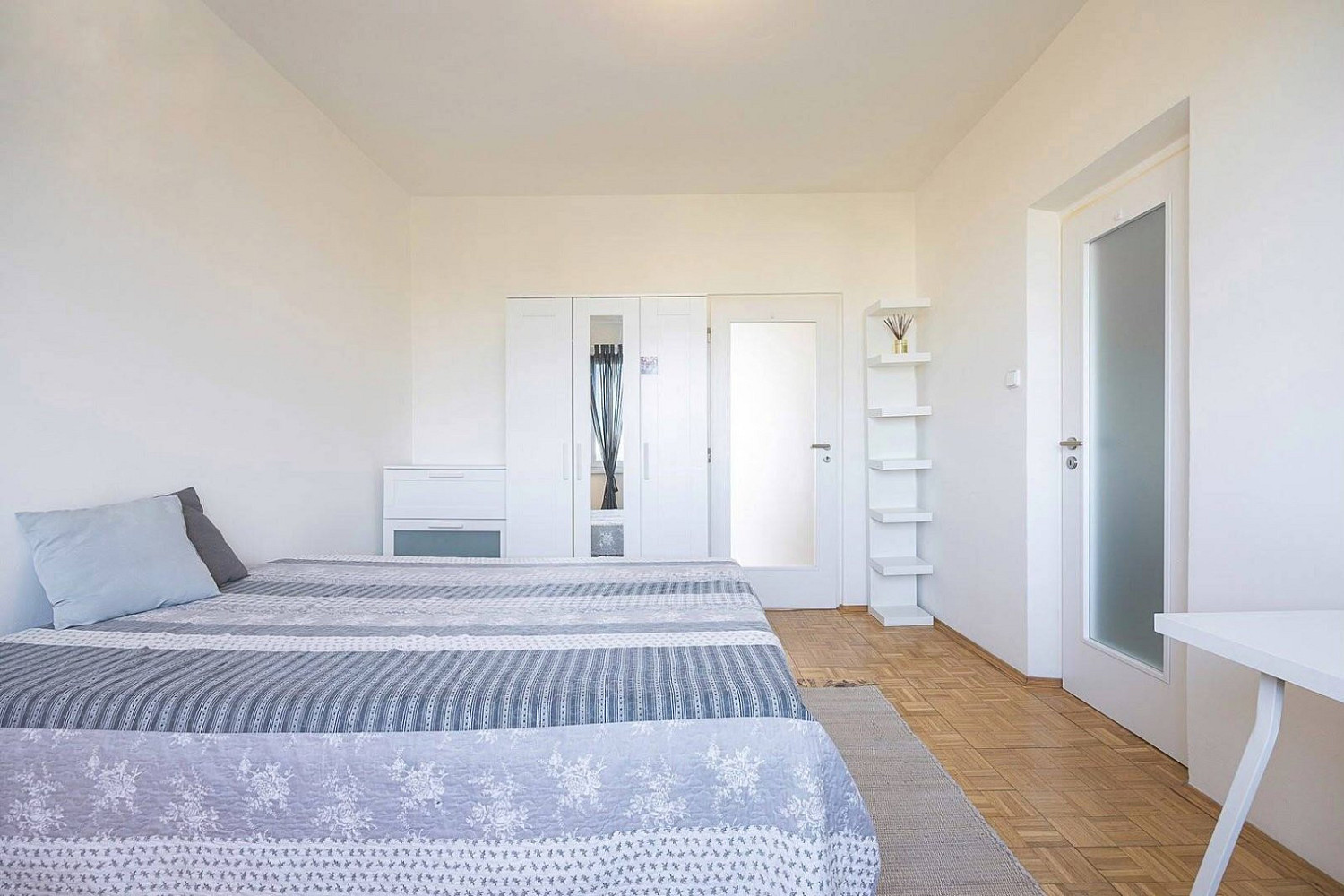 Prodej bytu 2+1 57 m² — photo 2