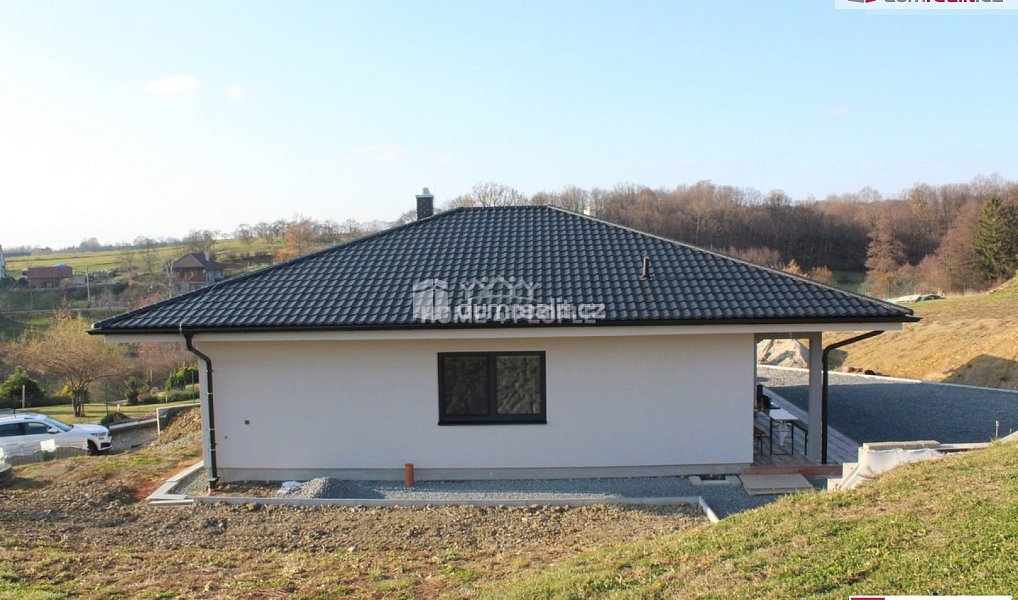 Prodej domu 115 m² s pozemkem 1 014 m², Zádveřice-Raková – náhled fotky 12