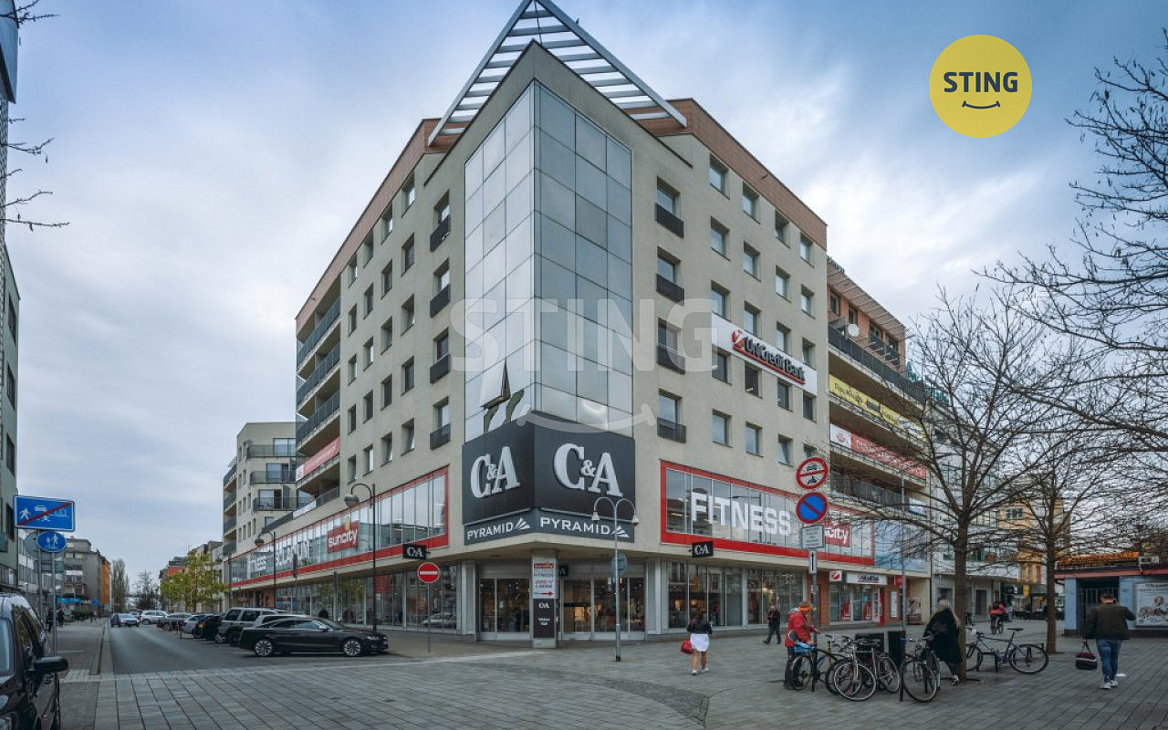 Prodej kanceláře 65 m²