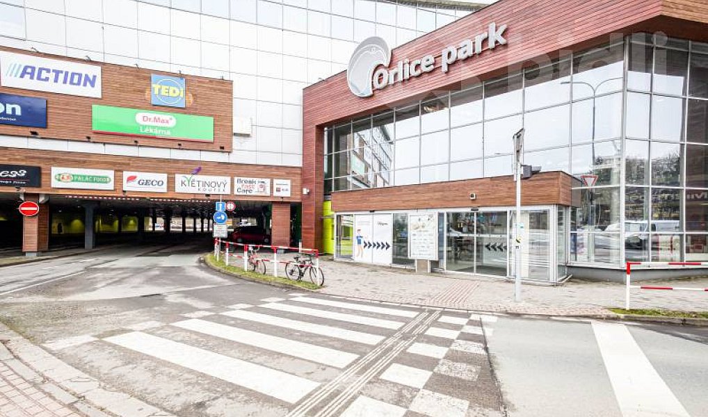 Pronájem skladovacích prostor 245 m², Hradec Králové – náhled fotky 3