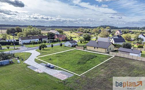 Prodej stavebního pozemku 1 067 m², Plužná, okres Mladá Boleslav