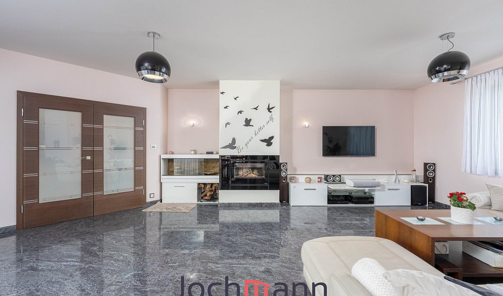 Prodej domu 274 m² s pozemkem 1 138 m², Rudolfov – náhled fotky 7