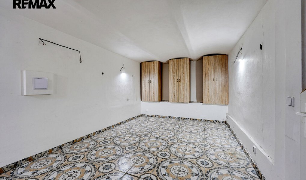 Prodej domu 952 m² s pozemkem 2 493 m², Všeruby – náhled fotky 19