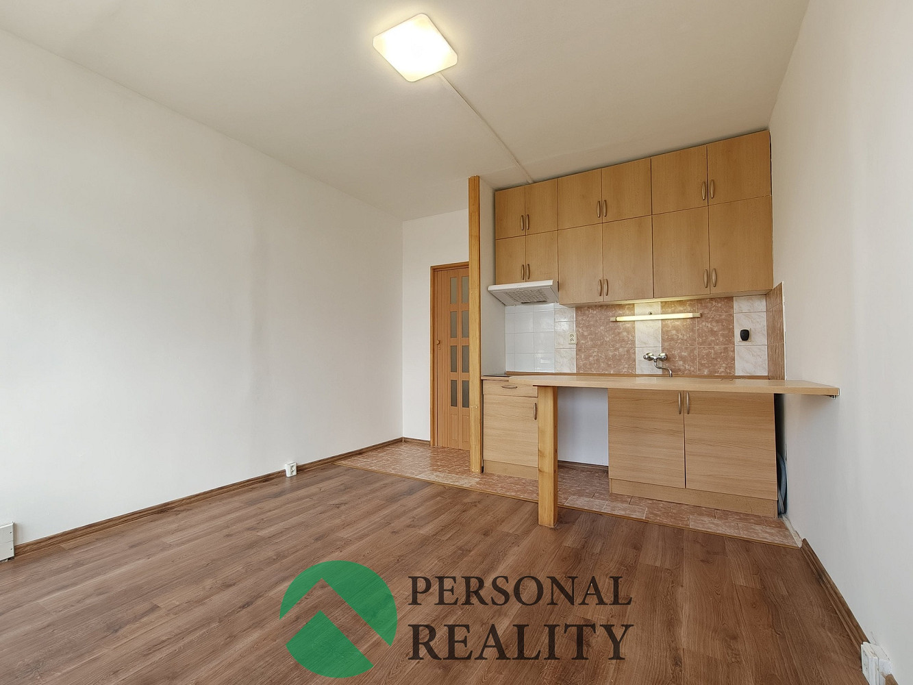Pronájem bytu 1+kk 20 m² – fotografie 2