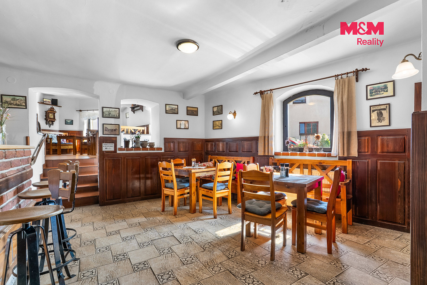 Prodej restaurace 600 m² – fotografie 2