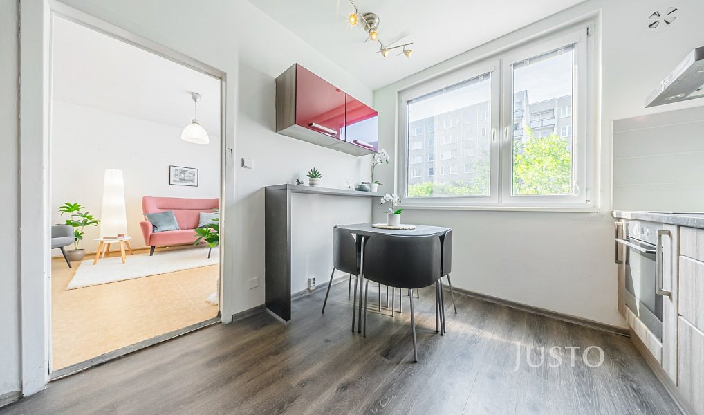 Prodej bytu 3+1 62 m², Praha – náhled fotky 10