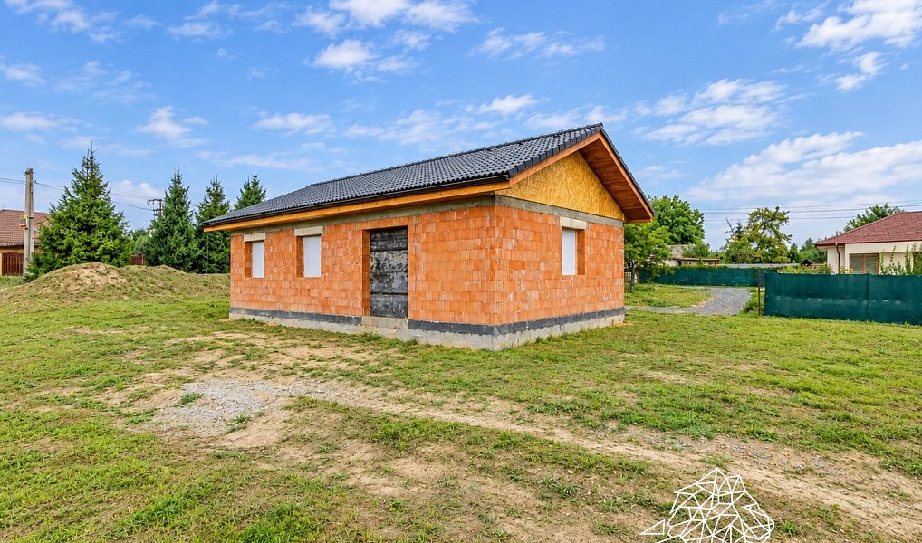 Prodej domu 93 m² s pozemkem 1 393 m², Vratimov – náhled fotky 9