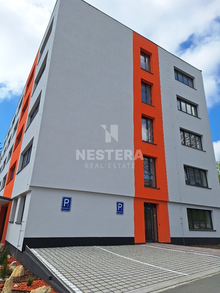 Prodej nájemního domu, činžáku 2 725 m² – fotografie 3
