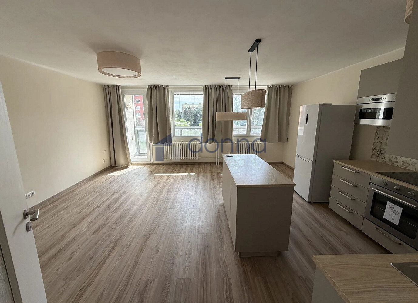 Pronájem bytu 3+kk 69 m²