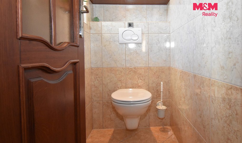 Prodej domu 180 m² s pozemkem 1 217 m², Spálov – náhled fotky 15