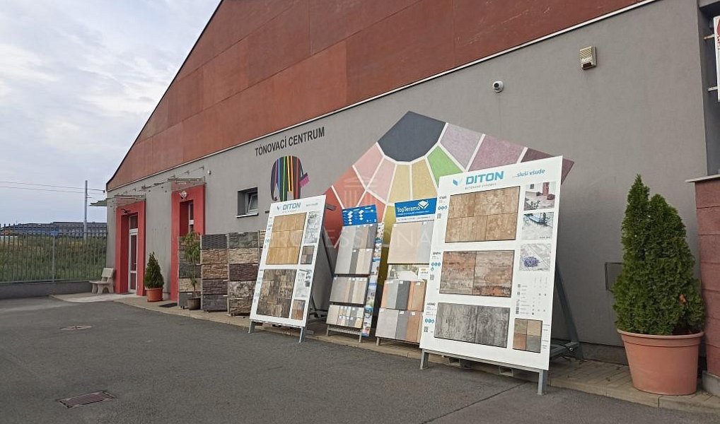 Pronájem obchodních prostor 135 m², Praha – náhled fotky 6