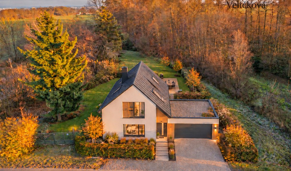 Prodej stavebního pozemku 1 291 m², Stěžery – náhled fotky 11