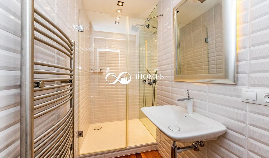 Prodej domu 484 m² s pozemkem 5 684 m², Praha – náhled fotky 34