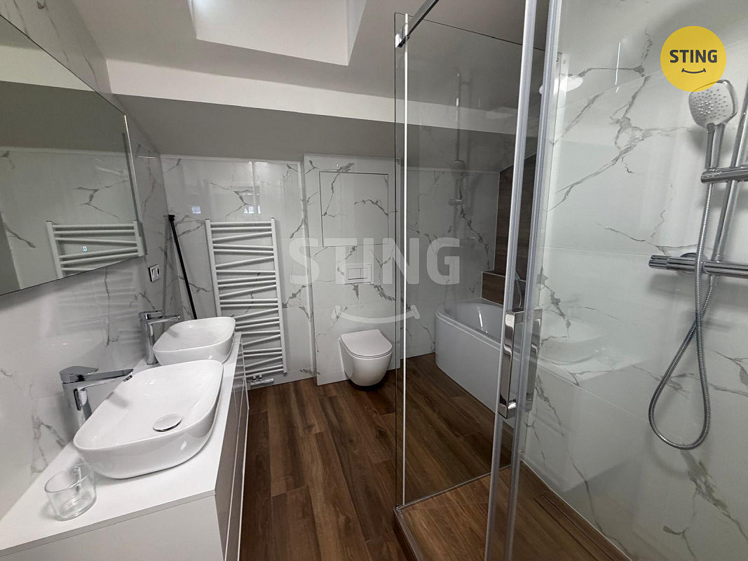Pronájem bytu 4+1 120 m² – fotografie 2
