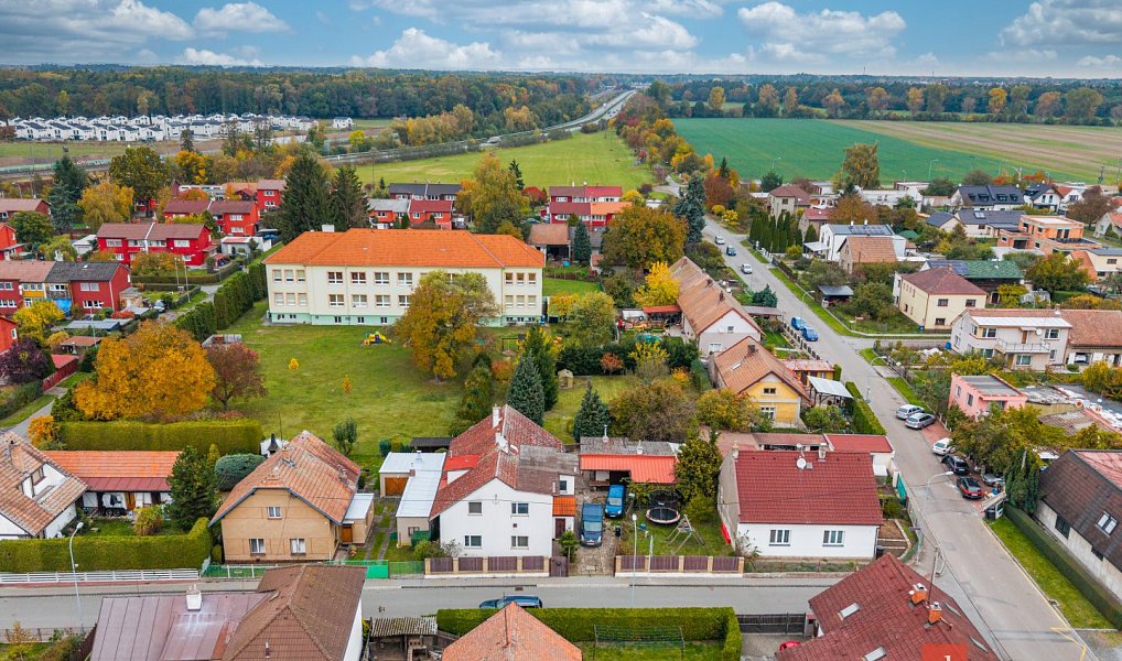 Prodej domu 195 m² s pozemkem 1 560 m², Pardubice – náhled fotky 22